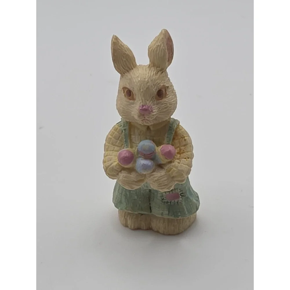 3 Vintage Easter Village Mom Son And Daughter Bunnies